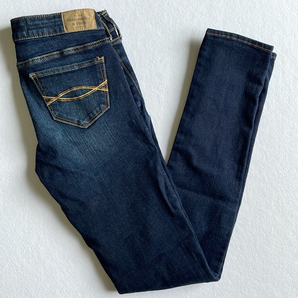 Abercrombie dark wash skinny jeans